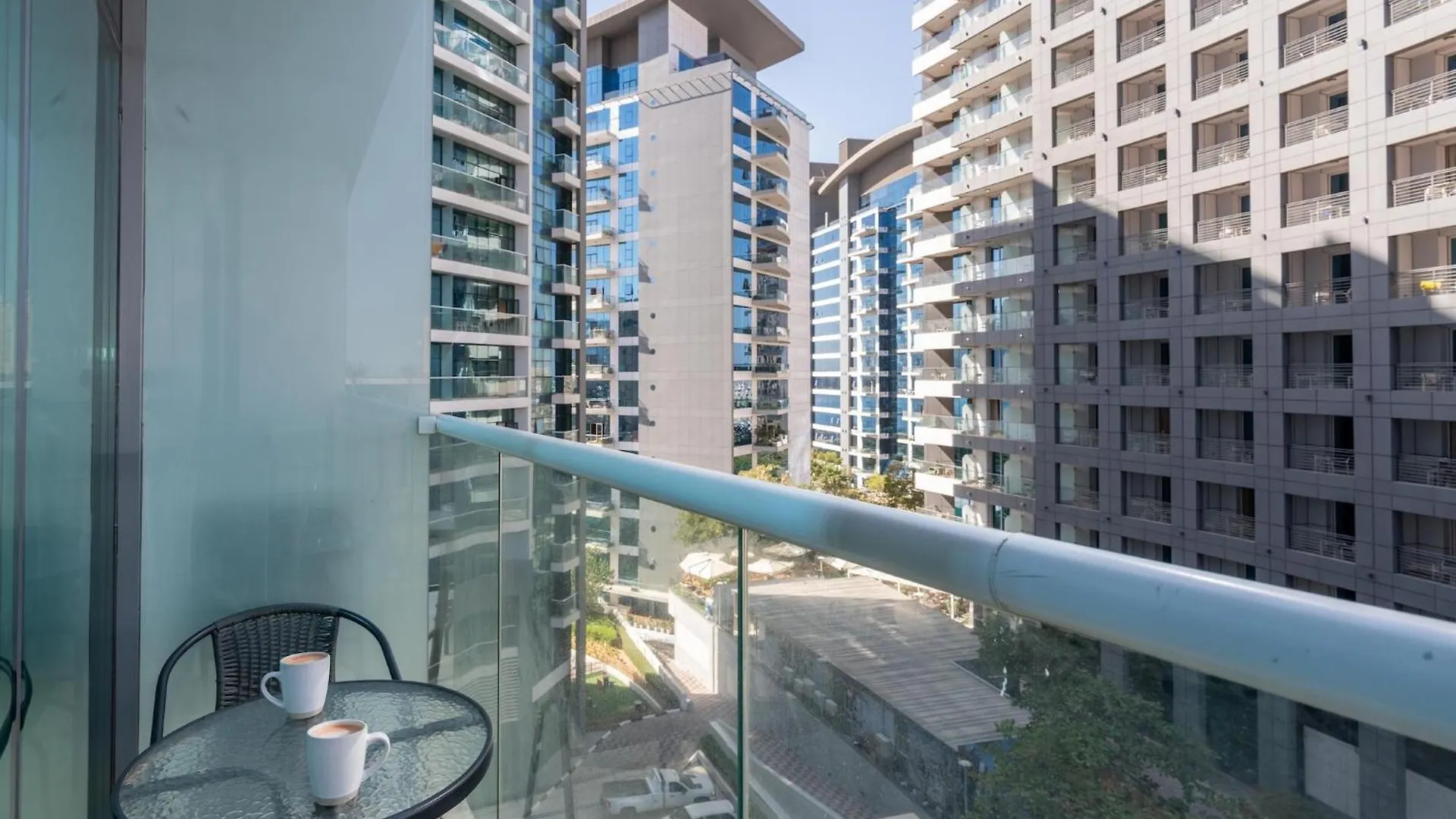 Apartment Private Beach & Pools - Palm Jumeirah - Cityapartmentstay Dubai