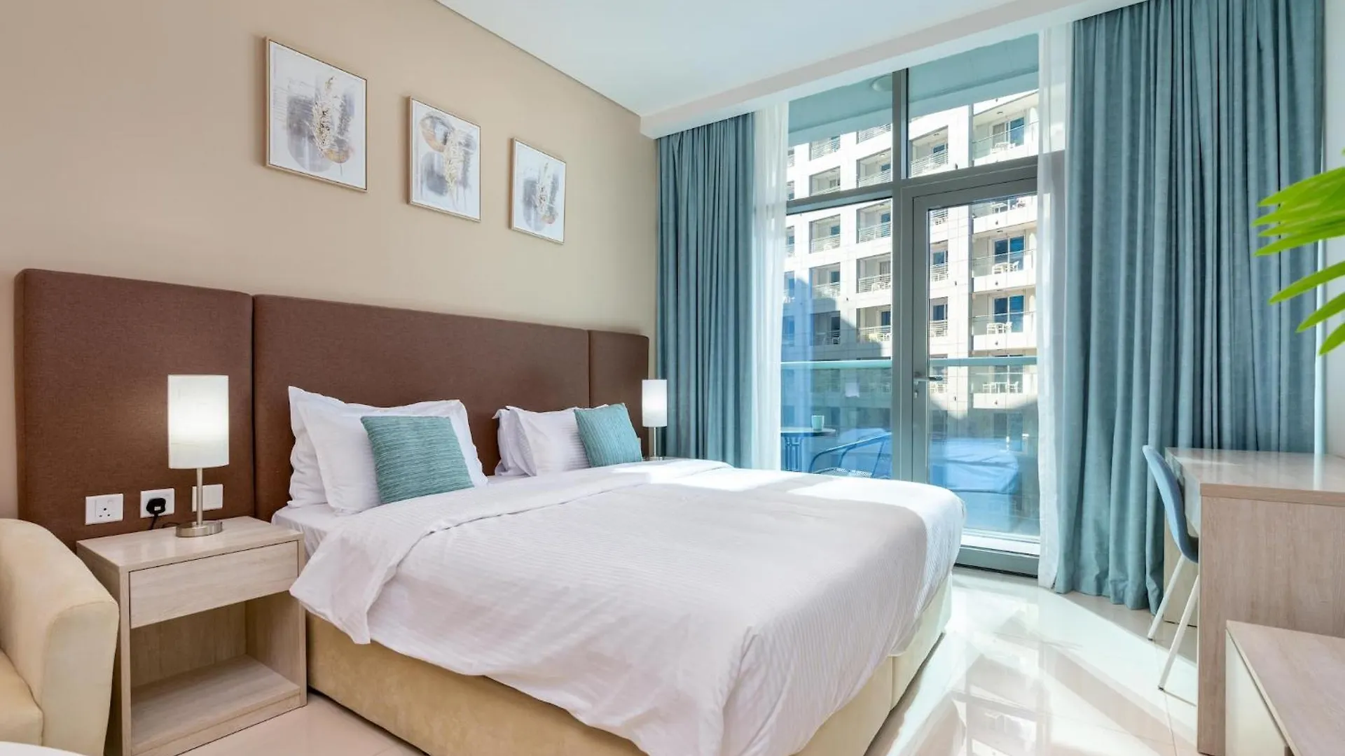 Private Beach & Pools - Palm Jumeirah - Cityapartmentstay Dubai 0*,  United Arab Emirates